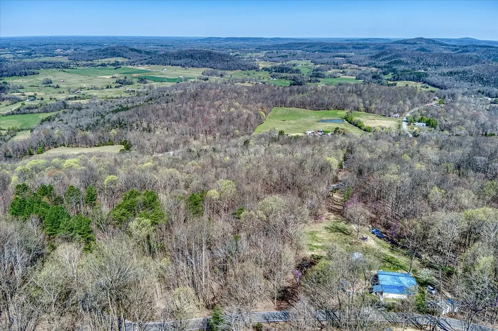 618 Old Baker Mountain Road Spencer TN 38585