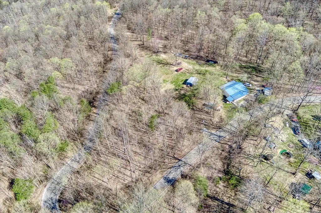 618 Old Baker Mountain Road Spencer TN 38585