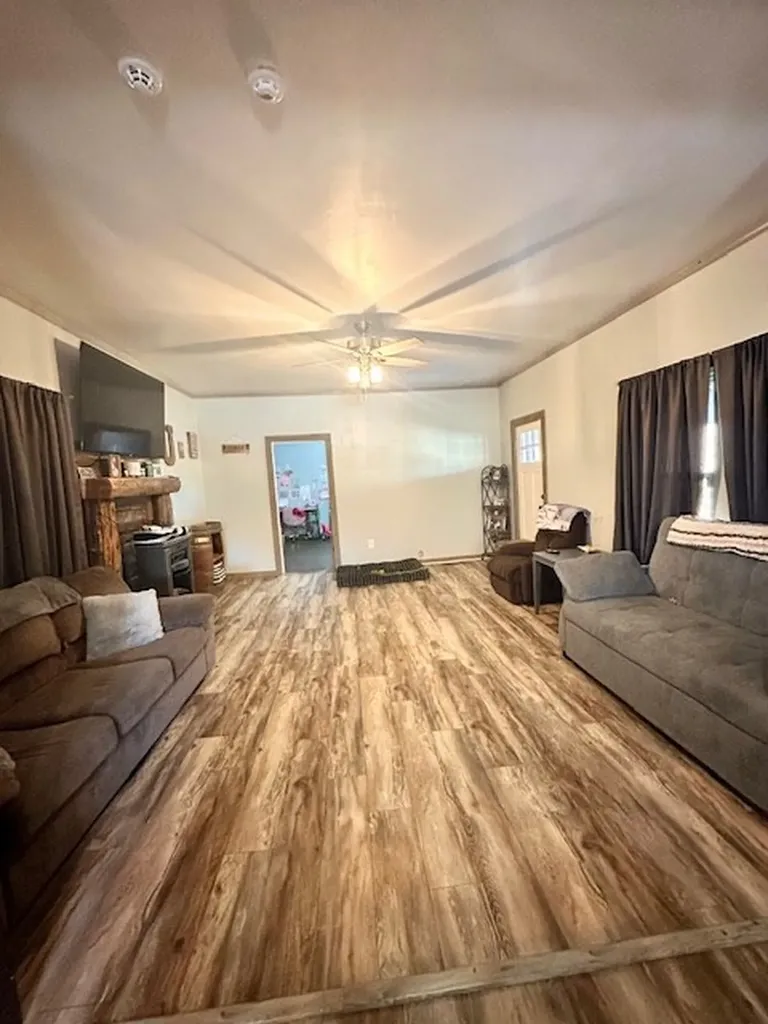 260 Vine Ridge Road Crawford TN 38554