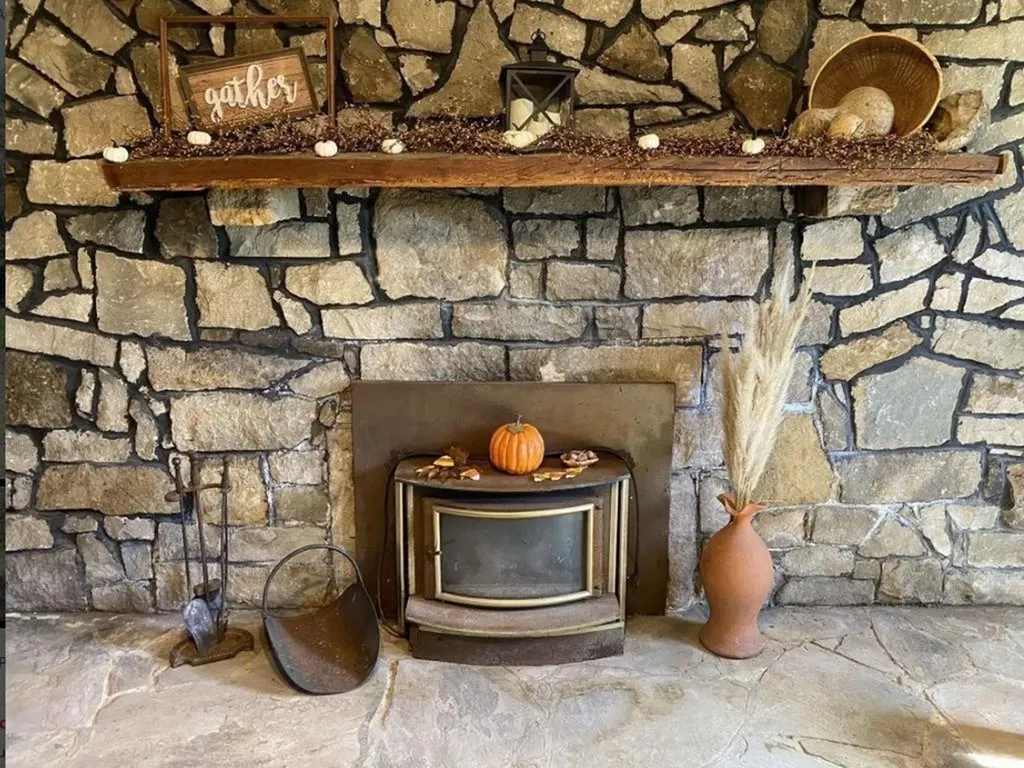 686 Harmony Road Gainesboro TN 38562