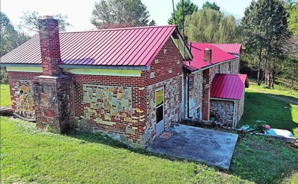 686 Harmony Road Gainesboro TN 38562