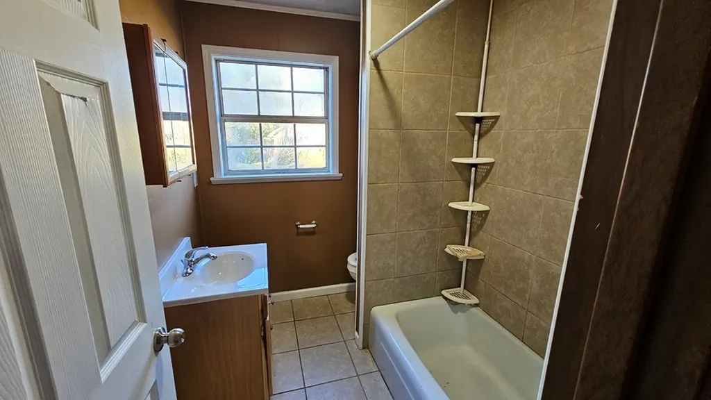 1005 Woodlawn Road Jamestown TN 38556