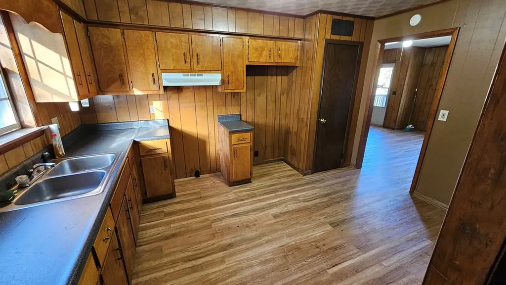 1005 Woodlawn Road Jamestown TN 38556