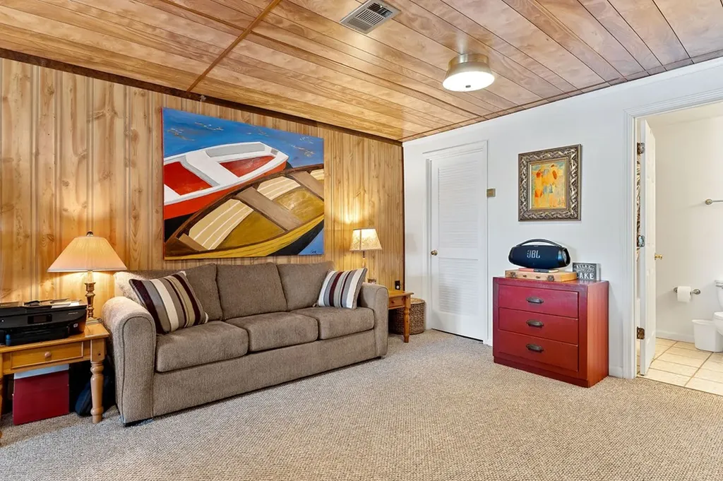 1061 Cherokee Drive Smithville TN 37166