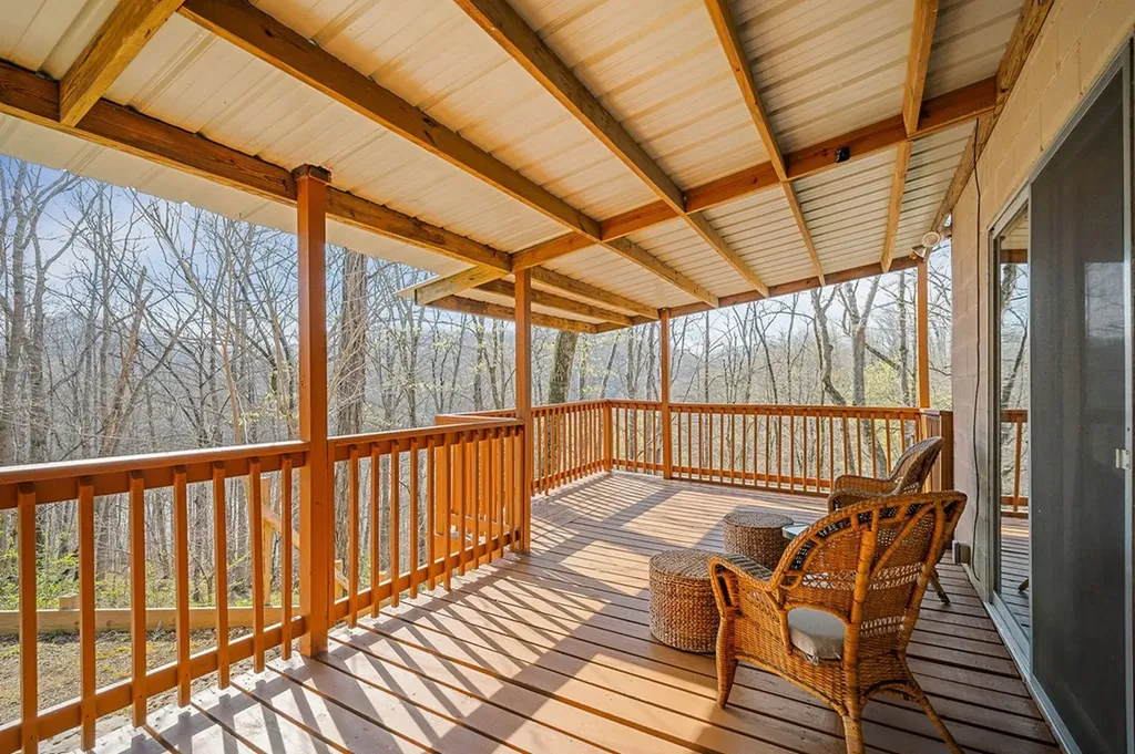 1061 Cherokee Drive Smithville TN 37166