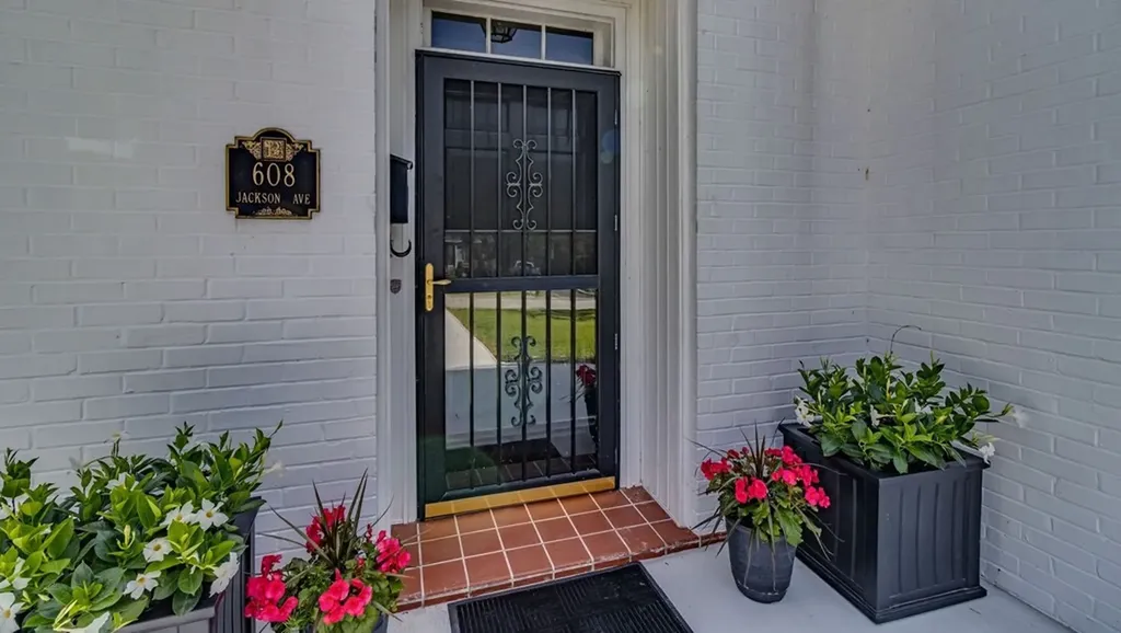 608 Jackson Avenue Carthage TN 37030