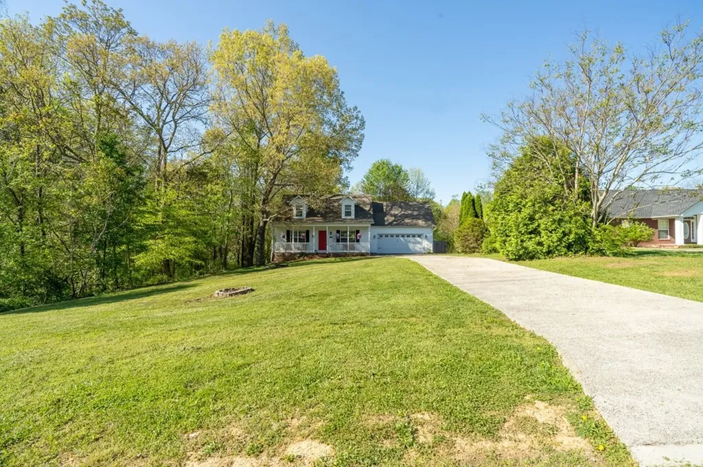 7087 Brittney Circle Baxter TN 38544