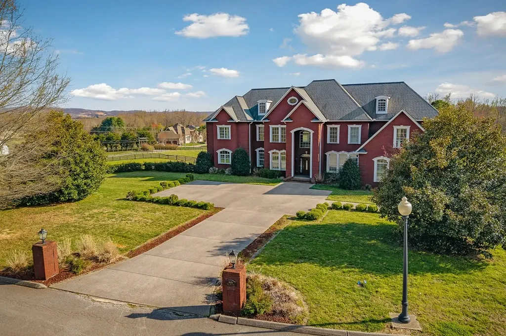 4655 Bear Lake Road Cookeville TN 38506