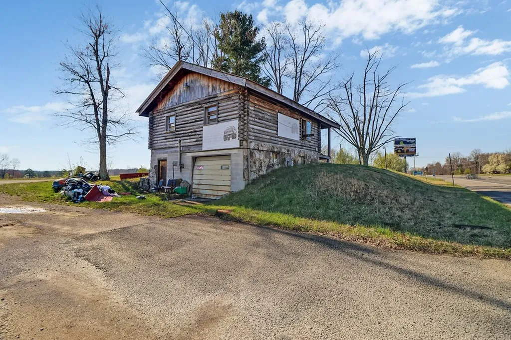 21.72AC S York Highway Jamestown TN 38556