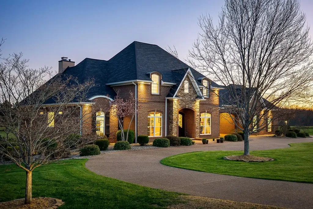 165 Southern Woods Court Cookeville TN 38506