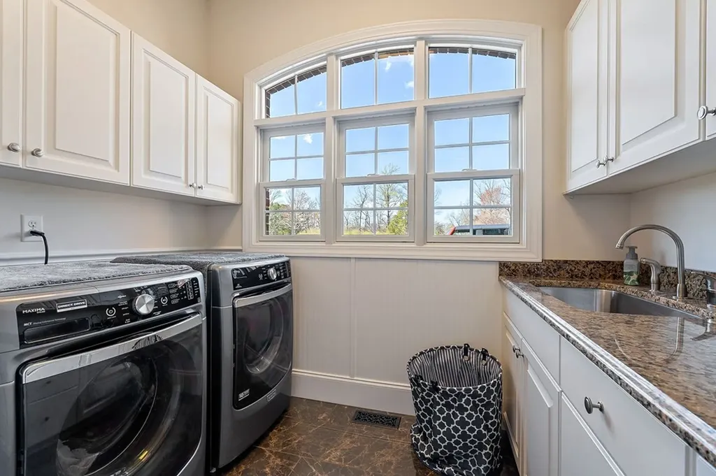 165 Southern Woods Court Cookeville TN 38506