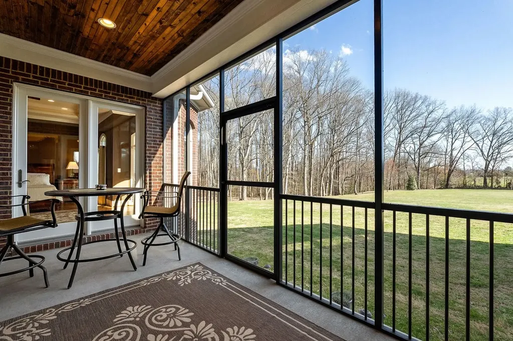 165 Southern Woods Court Cookeville TN 38506