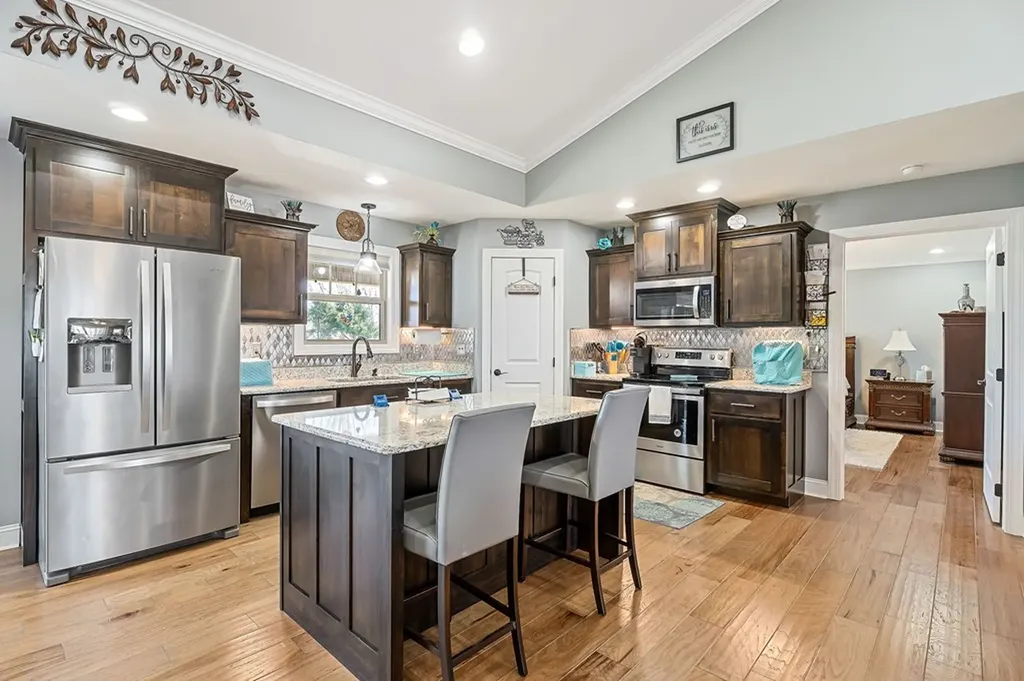 130 Glory Lane Cookeville TN 38506