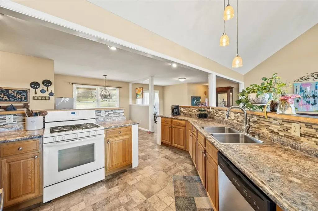 3400 Officers Chapel Road Cookeville TN 38506