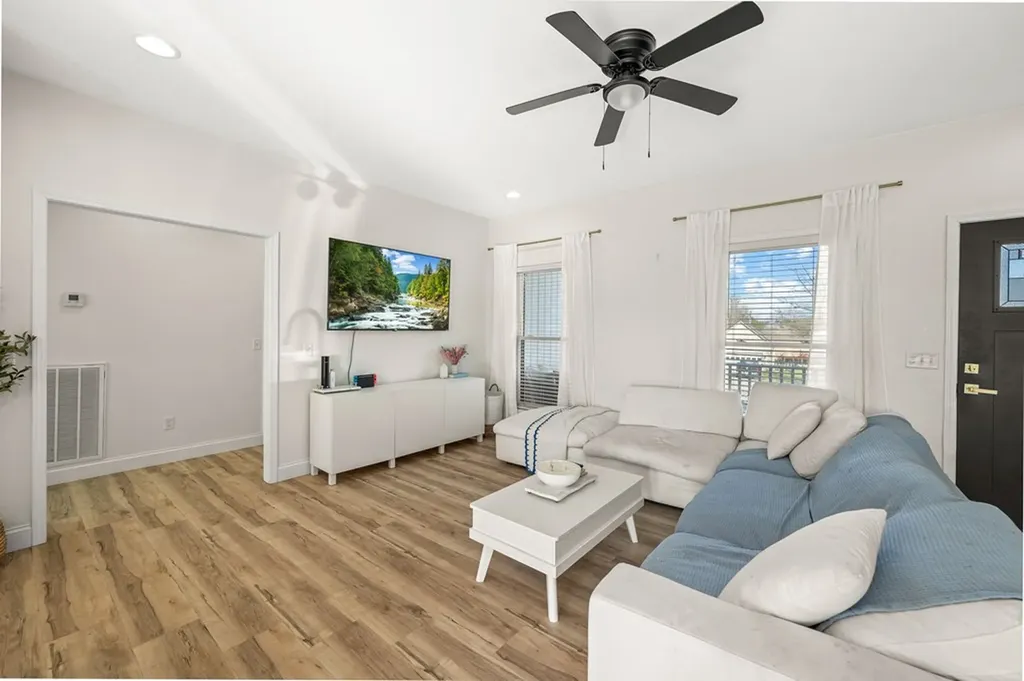 1422 Biltmore Circle Cookeville TN 38501