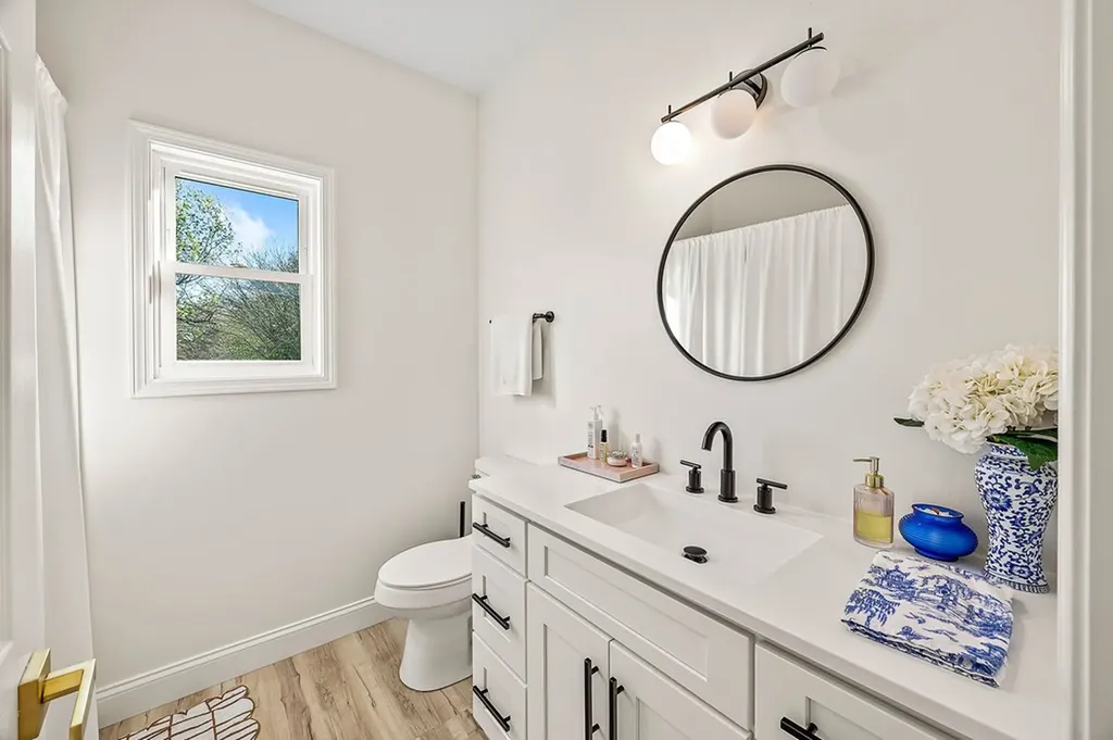 1422 Biltmore Circle Cookeville TN 38501