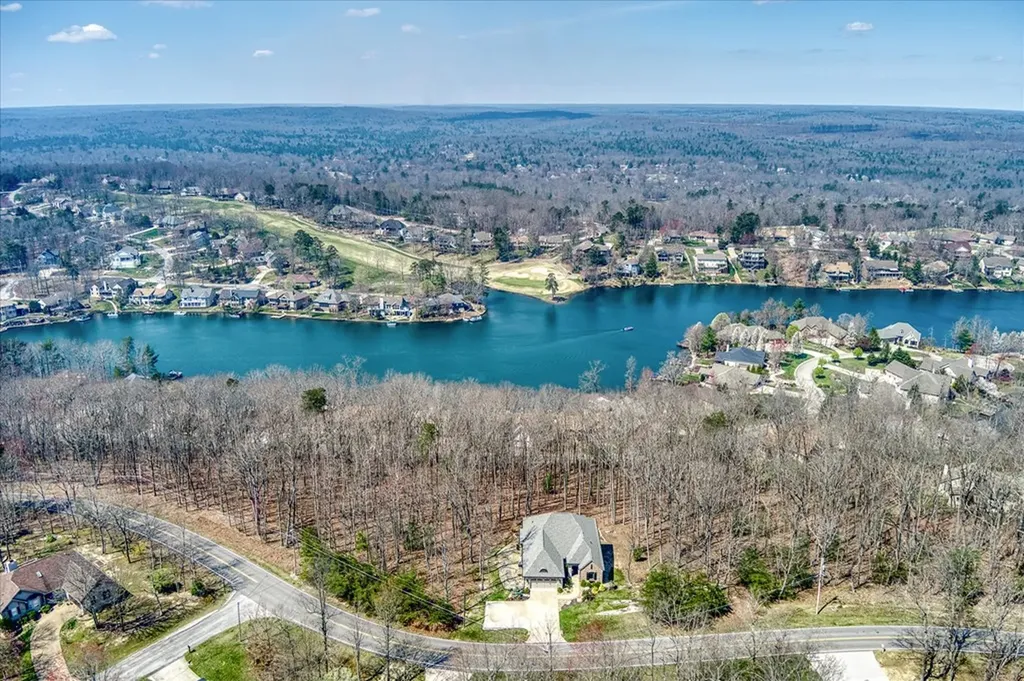 136 Markham Lane Crossville TN 38558