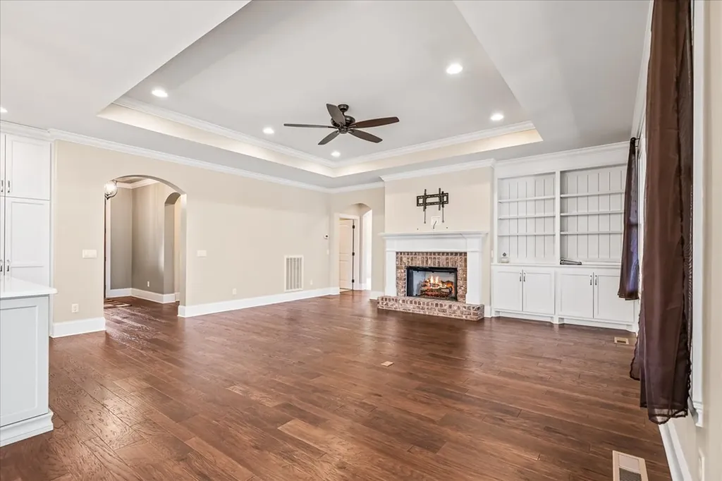 136 Markham Lane Crossville TN 38558