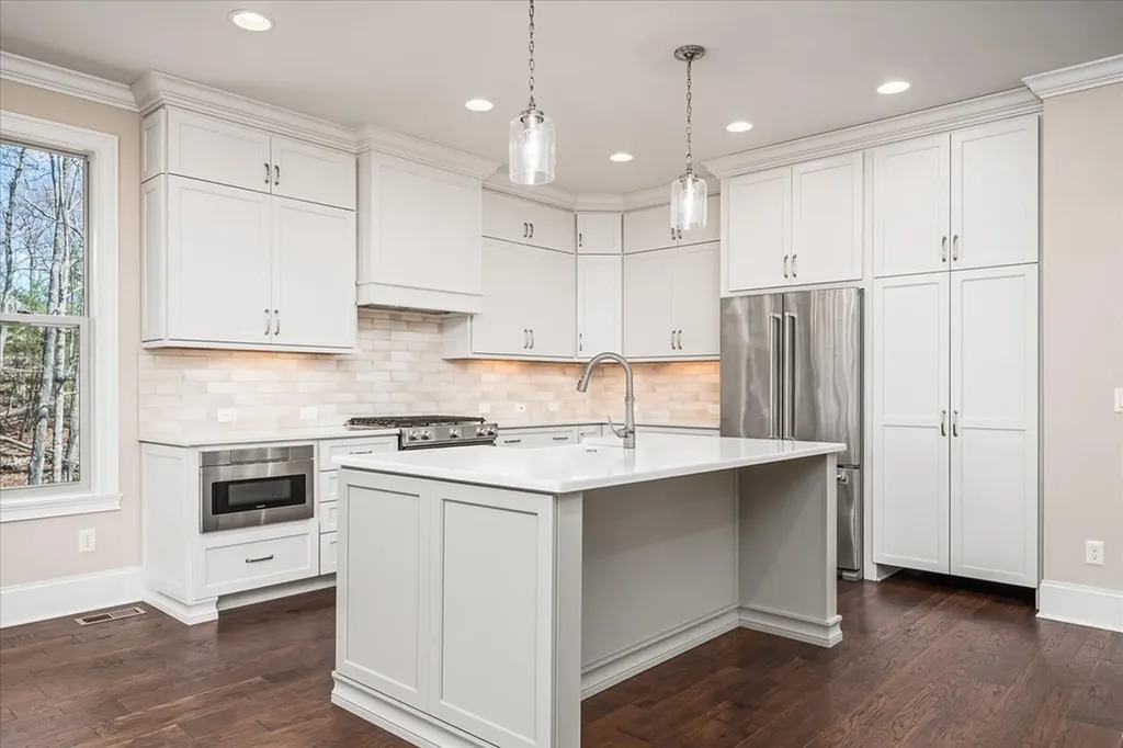 136 Markham Lane Crossville TN 38558