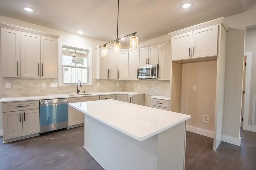 1108 Hargis Road Grimsley TN 38565