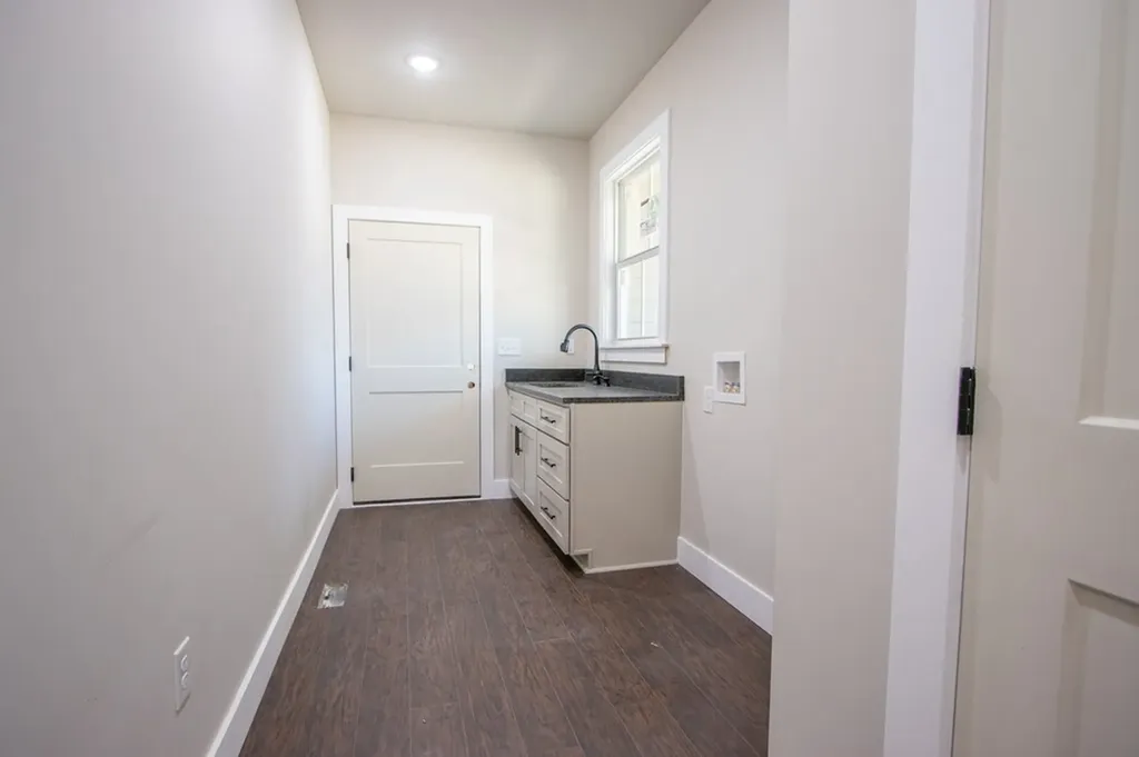 1108 Hargis Road Grimsley TN 38565