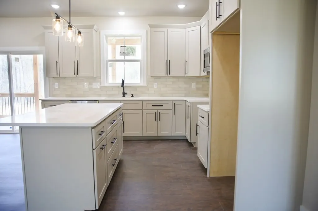 1108 Hargis Road Grimsley TN 38565