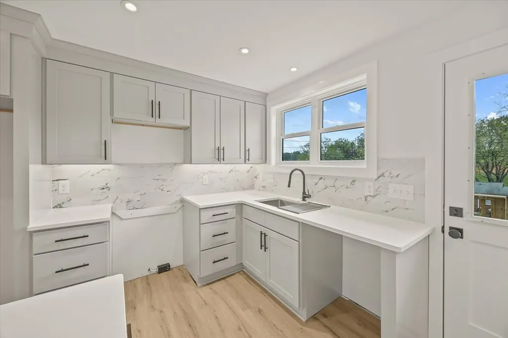 135 Boatman Street Cookeville TN 38501