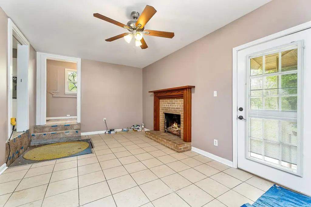 15544 Center Hill Dam Road Silver Point TN 38582