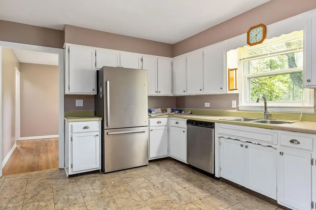 15544 Center Hill Dam Road Silver Point TN 38582