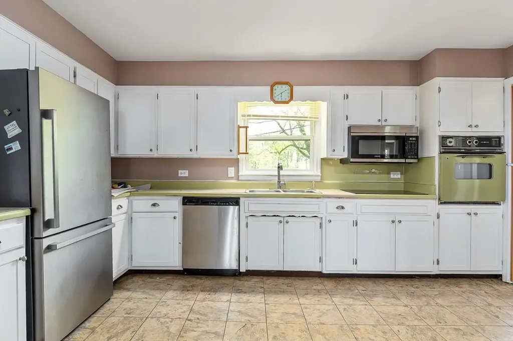 15544 Center Hill Dam Road Silver Point TN 38582