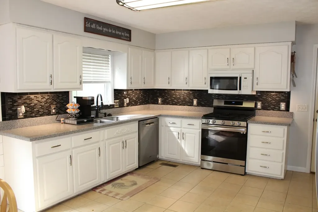 1719 Heathrow Drive Cookeville TN 38506