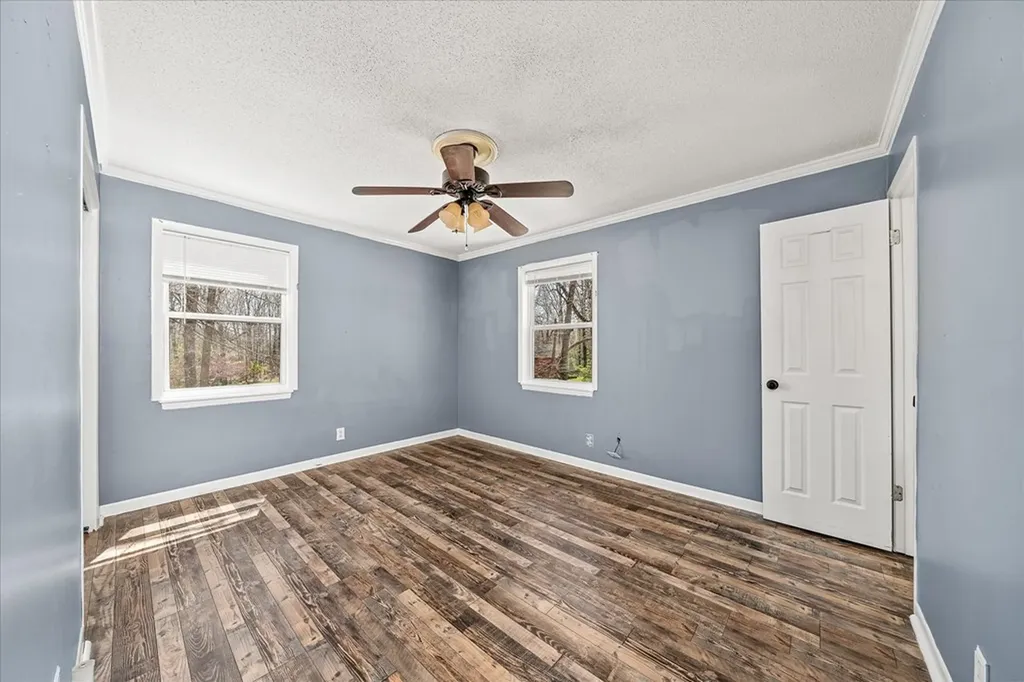 17 Black Oak Circle Crossville TN 38558