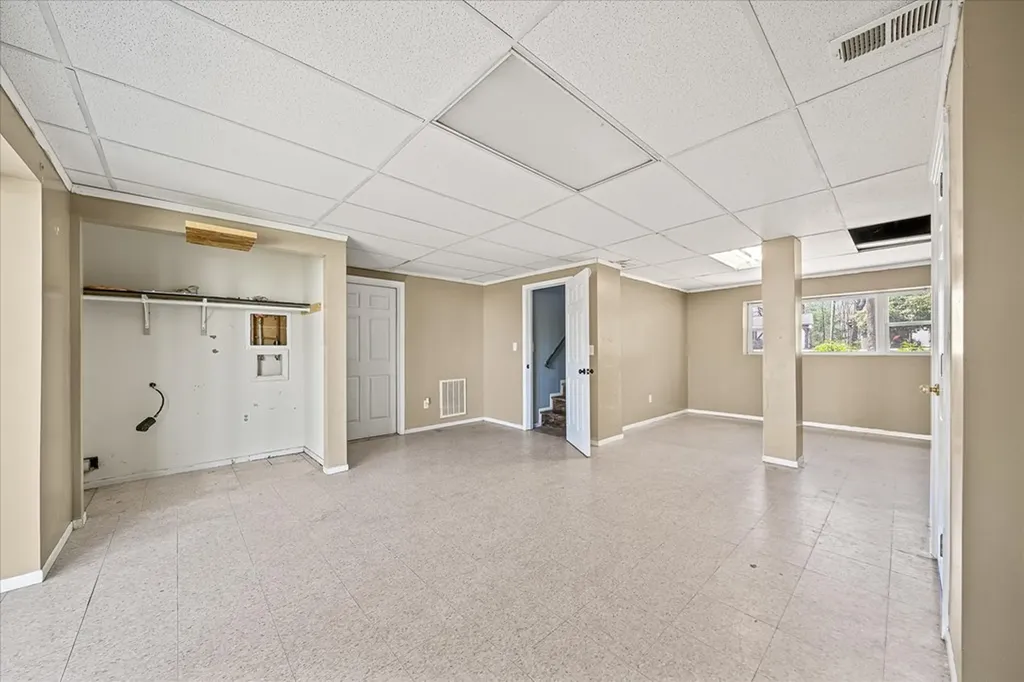 17 Black Oak Circle Crossville TN 38558