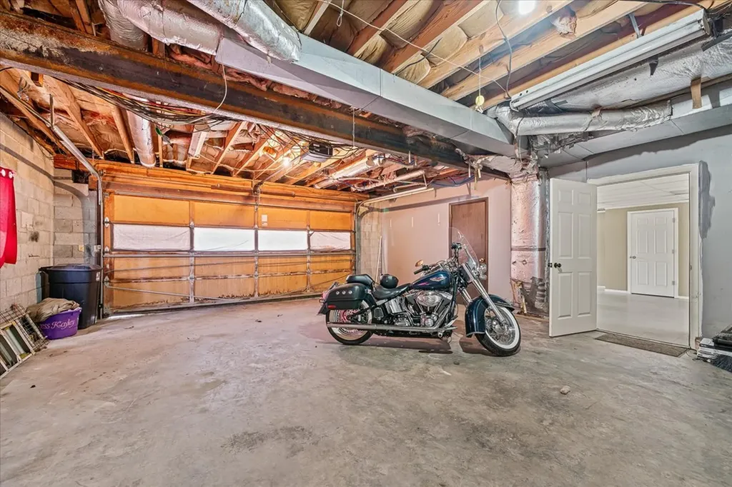 17 Black Oak Circle Crossville TN 38558