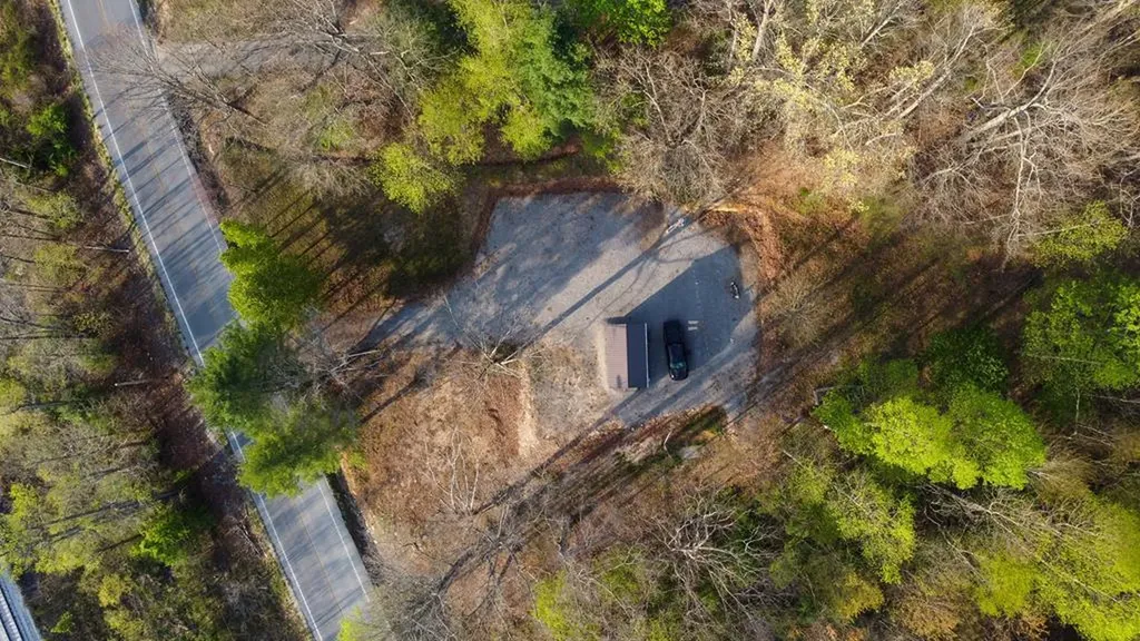 2814 Hanging Limb Road Monterey TN 38574