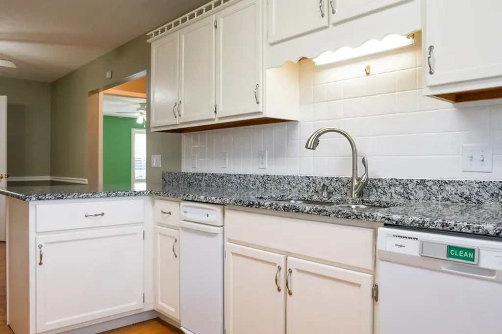 372 Brookside Drive Algood TN 38506