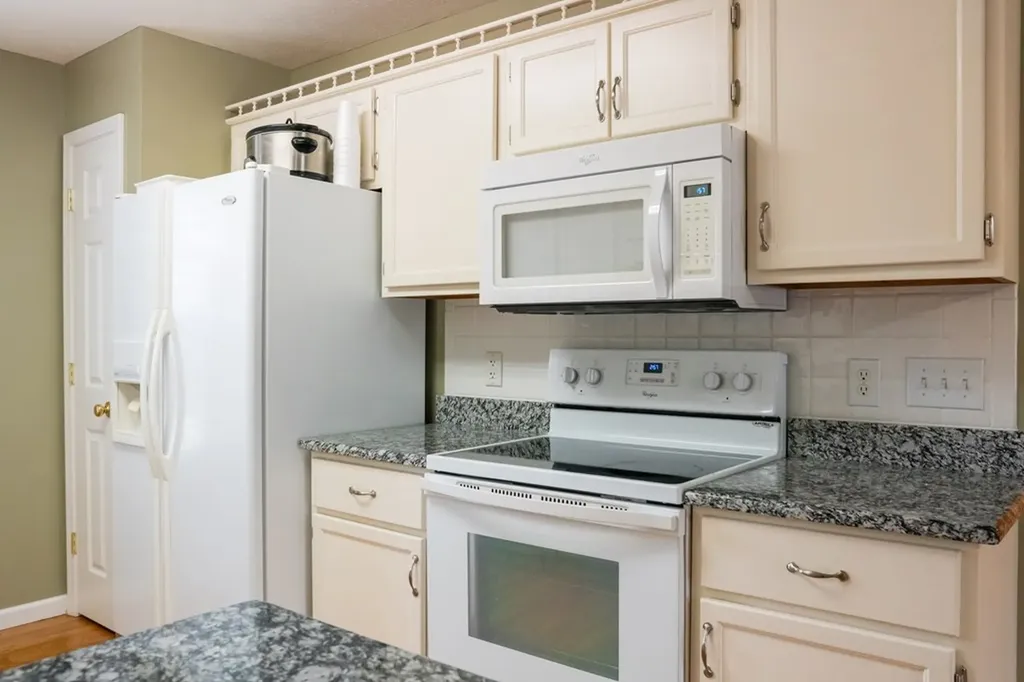 372 Brookside Drive Algood TN 38506