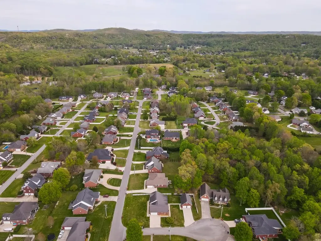 372 Brookside Drive Algood TN 38506