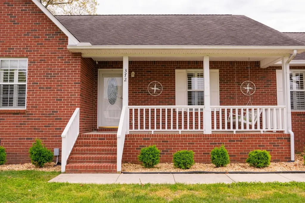 372 Brookside Drive Algood TN 38506