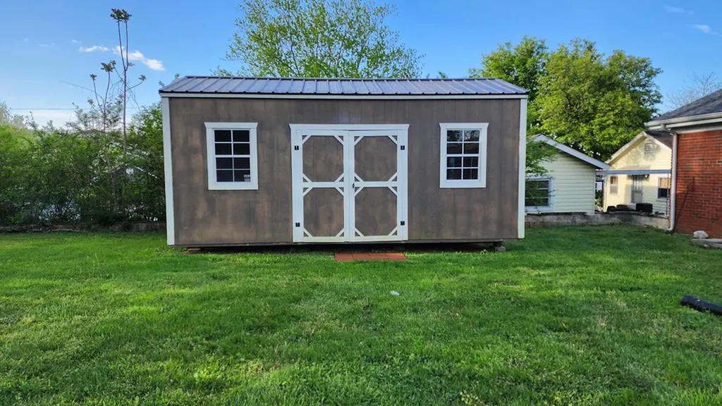 605 N Goodpasture Livingston TN 38570