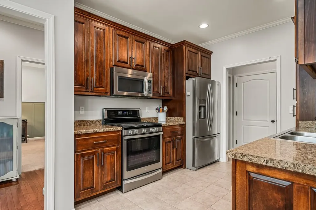 7217 Coleman Circle Baxter TN 38544