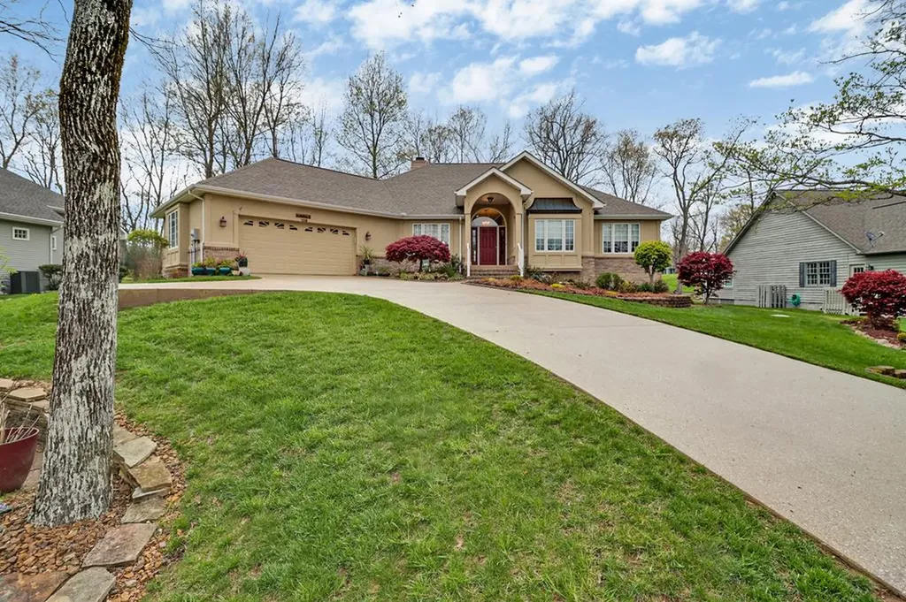 138 Stonewood Drive Crossville TN 38558