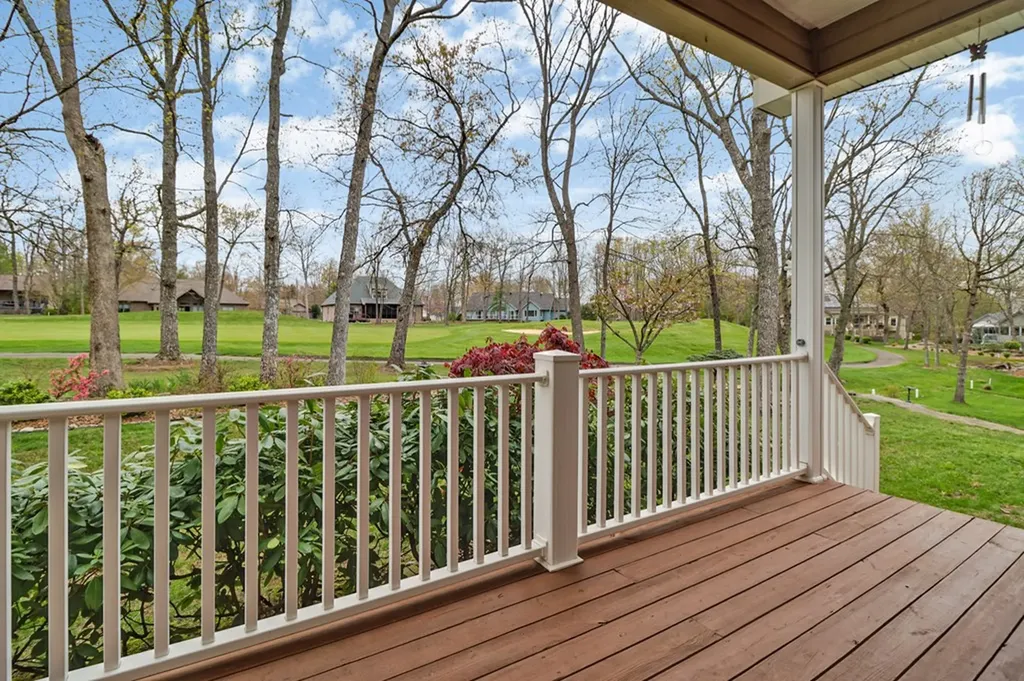 138 Stonewood Drive Crossville TN 38558