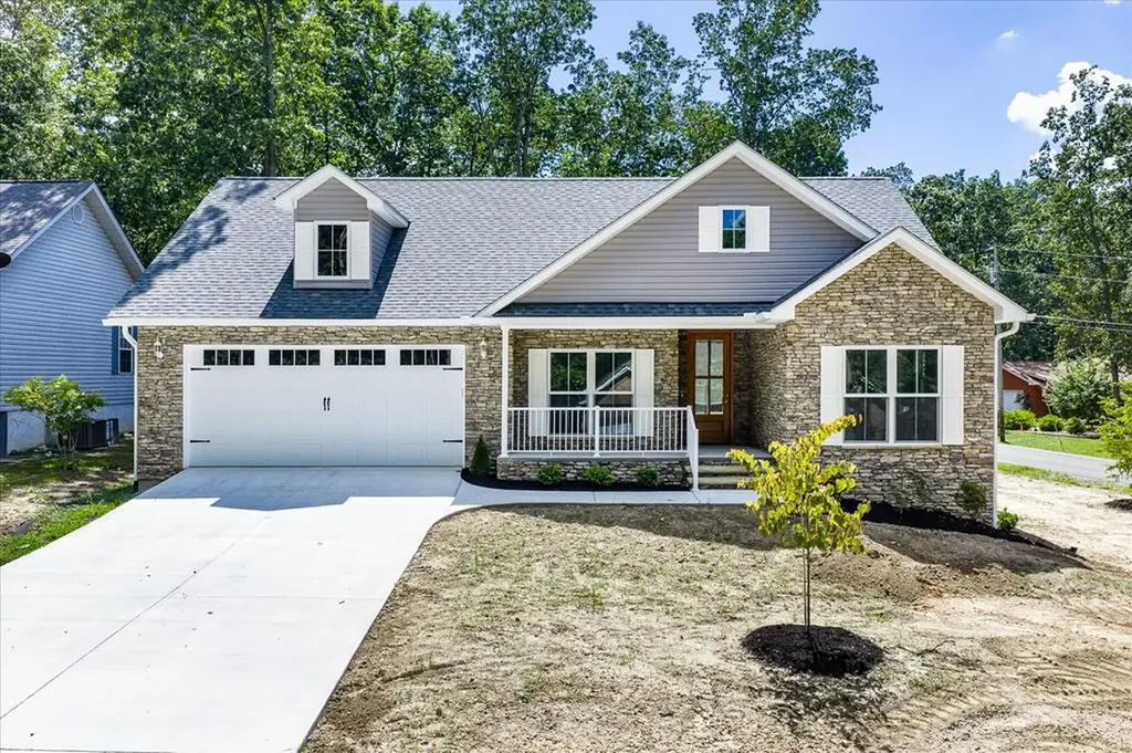 145 Lakeside Drive Crossville TN 38558