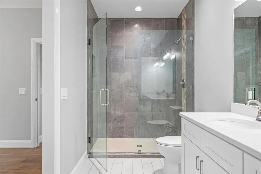 145 Lakeside Drive Crossville TN 38558