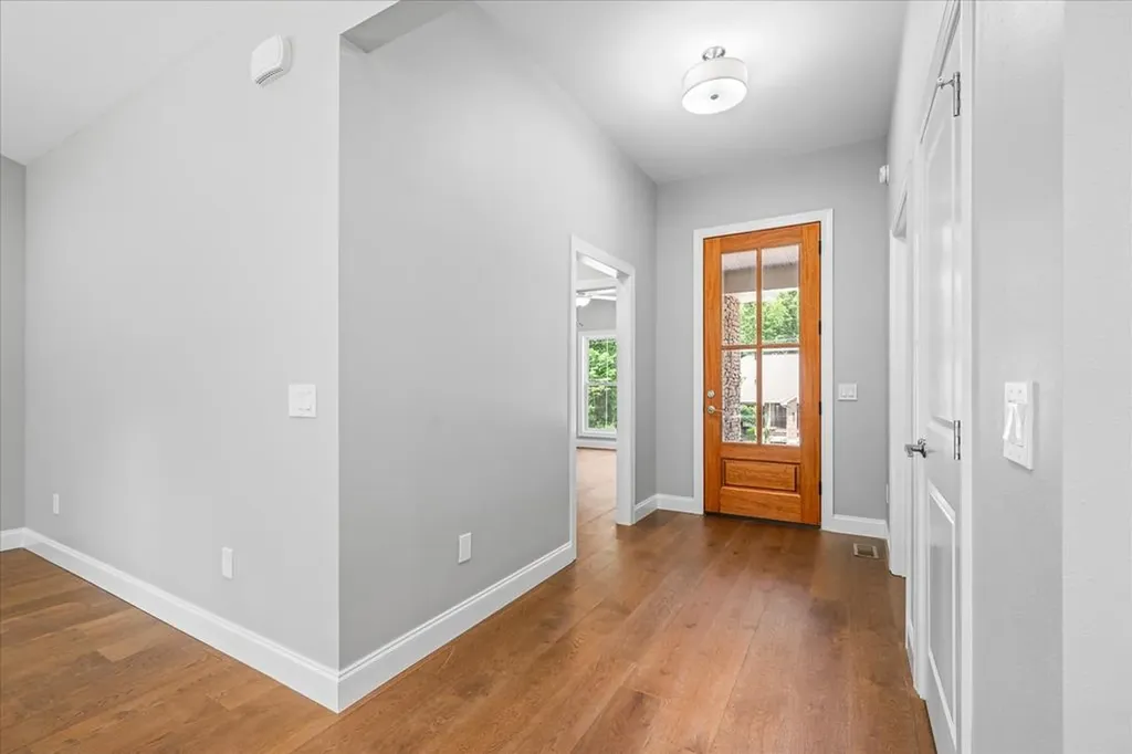 145 Lakeside Drive Crossville TN 38558