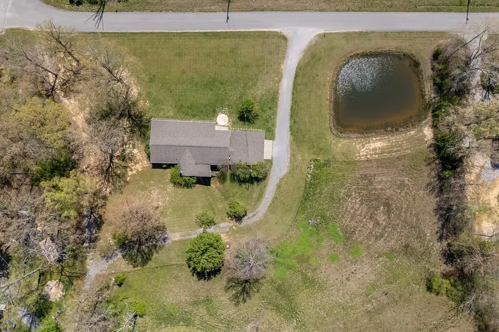 1680 Old Gainesboro Road Baxter TN 38544