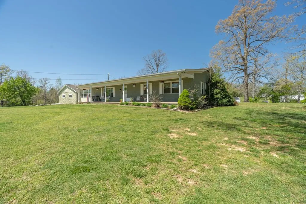 1680 Old Gainesboro Road Baxter TN 38544