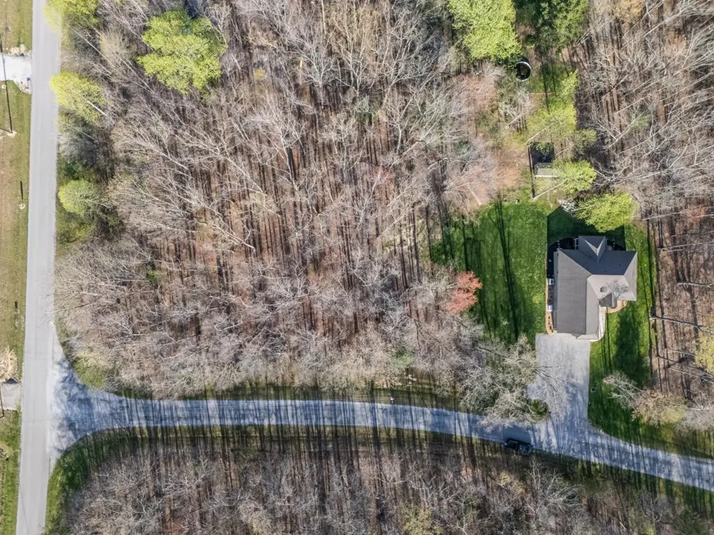 84 Lollar Drive Monterey TN 38574