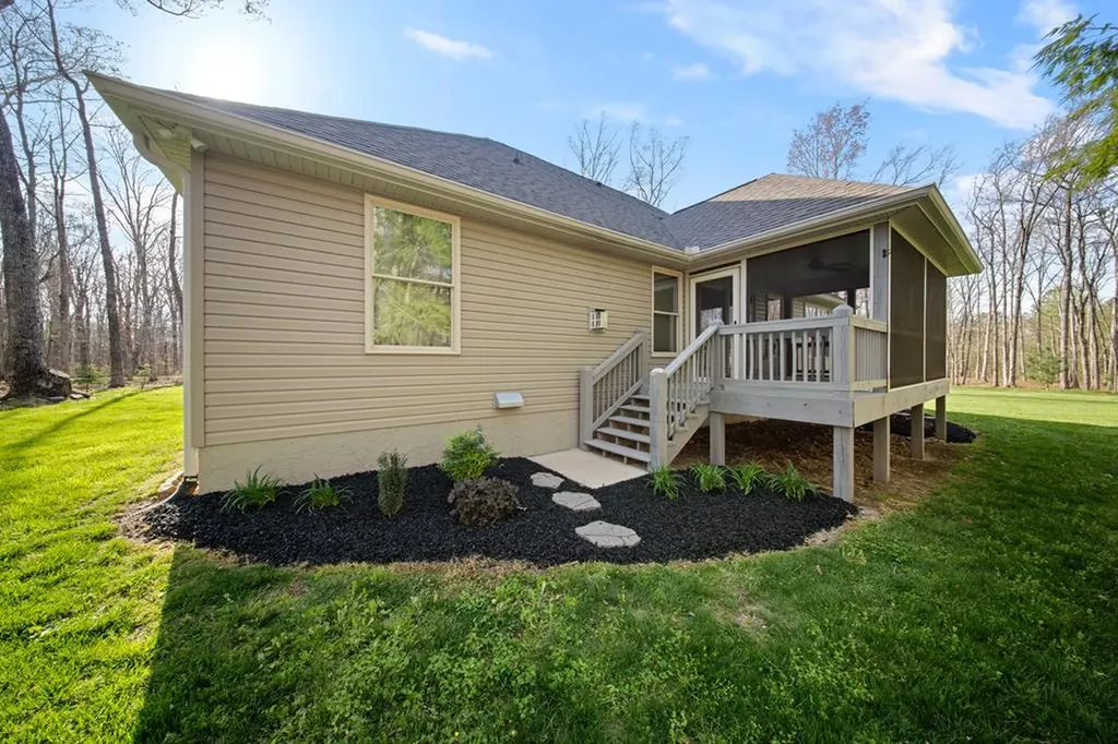 84 Lollar Drive Monterey TN 38574